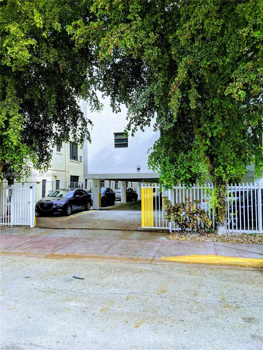 1617 Jefferson Ave # 304, Miami Beach FL 33139