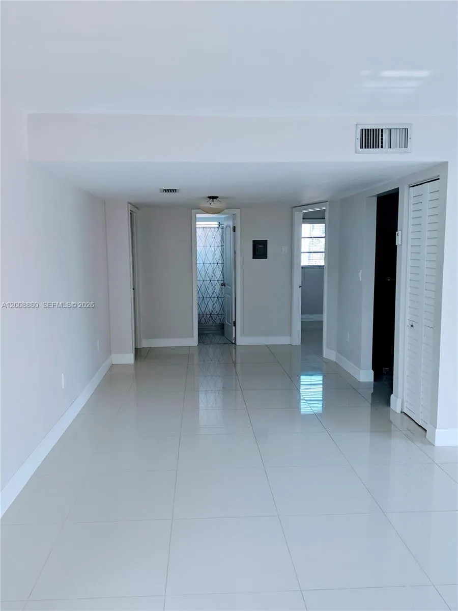 1617 Jefferson Ave # 304, Miami Beach FL 33139