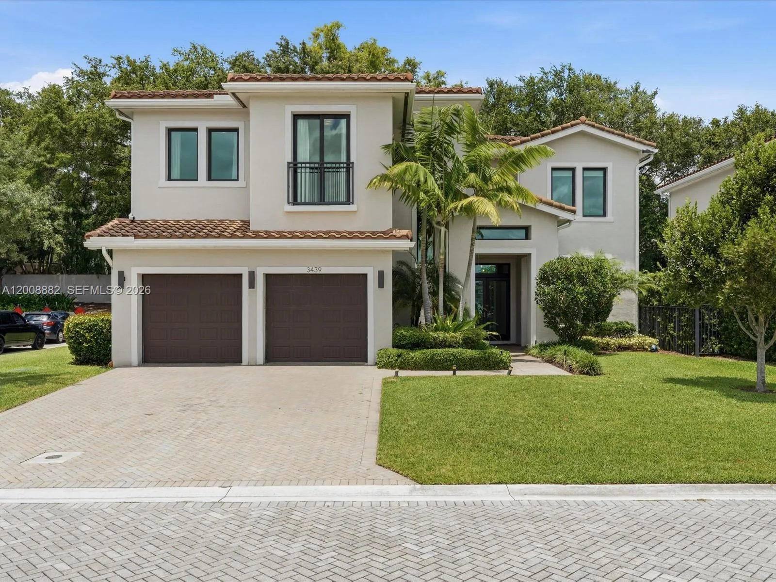 3439 N Brookfield Cir N, Hollywood FL 33312