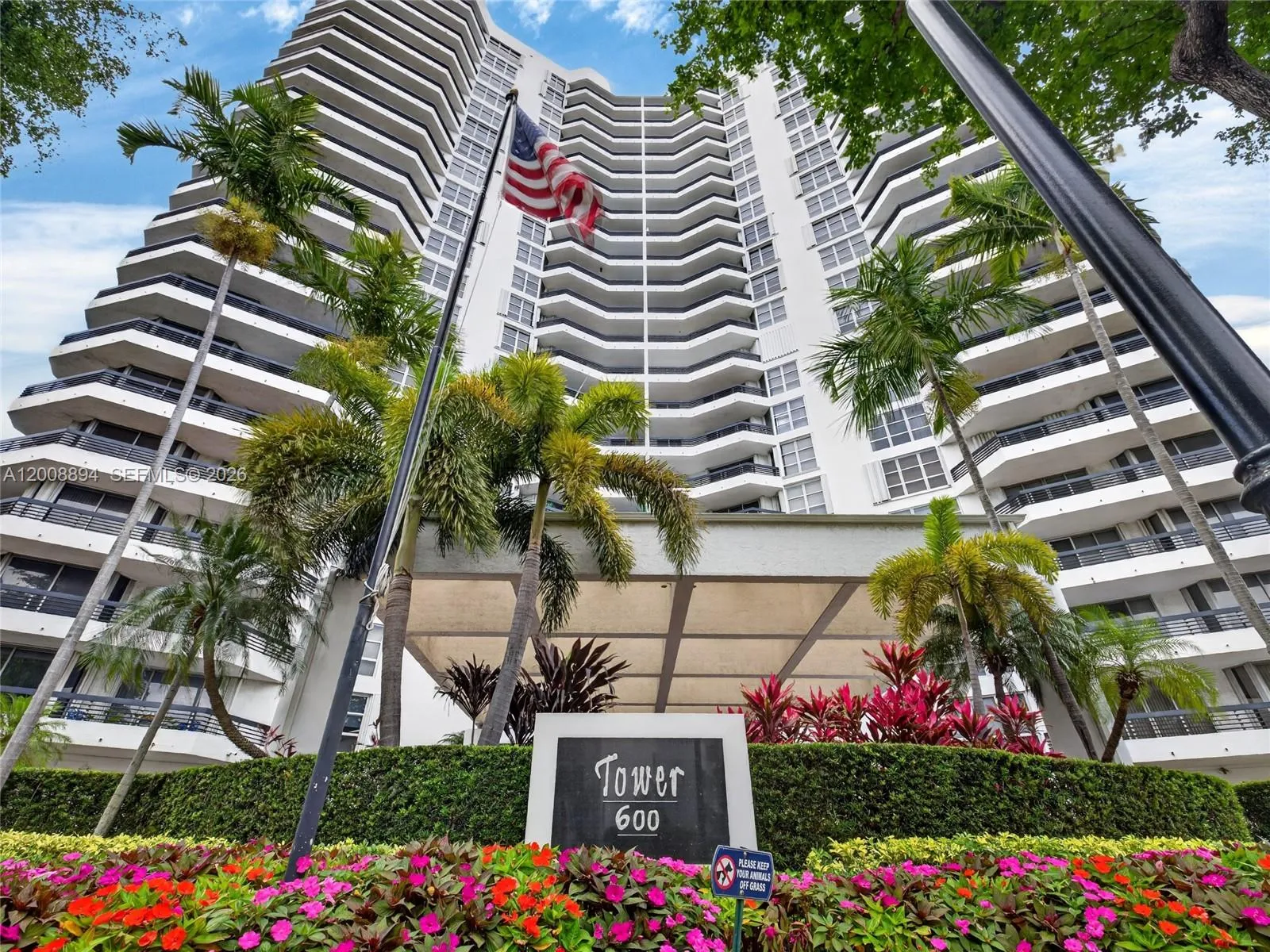 3400 NE 192nd St # 1402, Aventura FL 33180