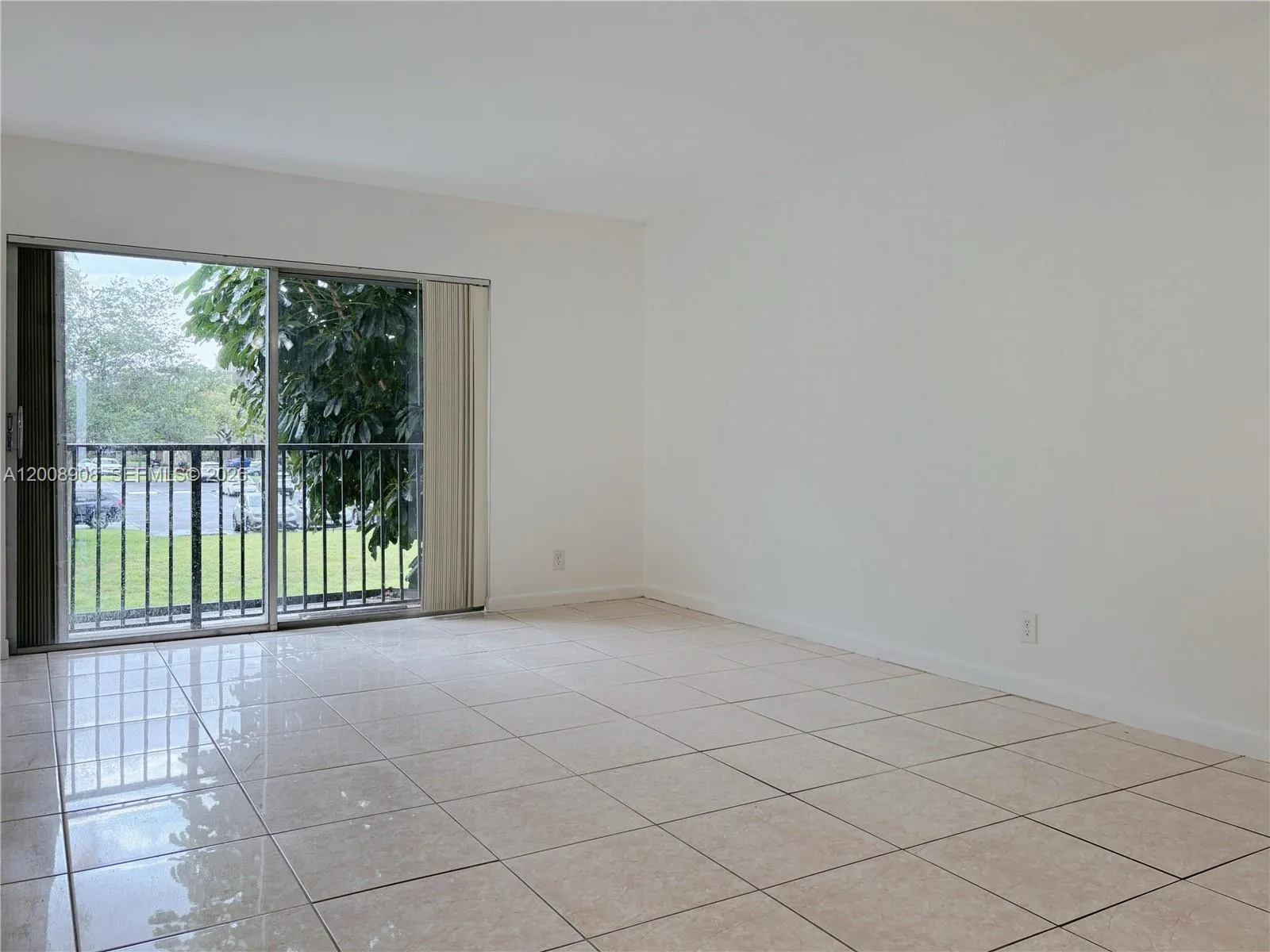 8550 N Sherman Cir # 205, Miramar FL 33025