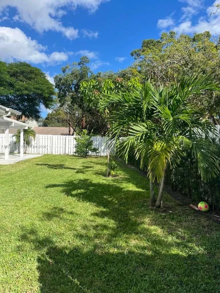 11121 SW 110th Rd # 11121, Miami FL 33176