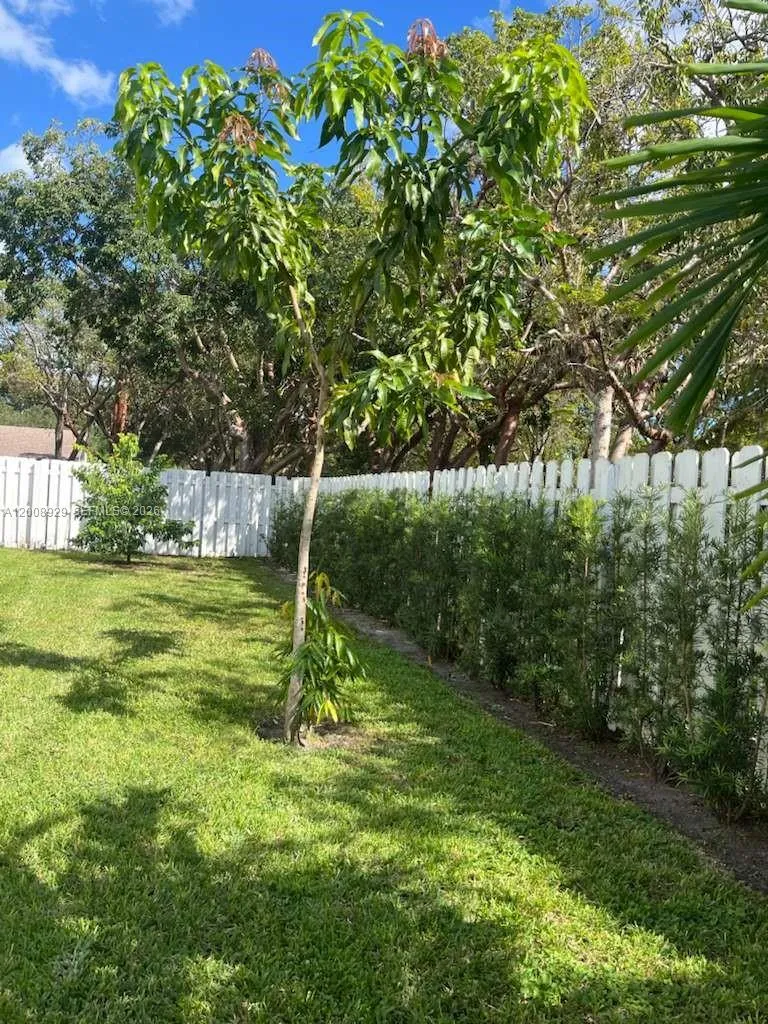 11121 SW 110th Rd # 11121, Miami FL 33176