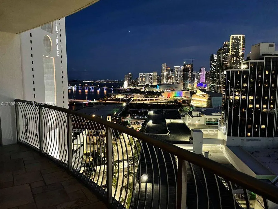 1750 N Bayshore Dr # 2514, Miami FL 33132