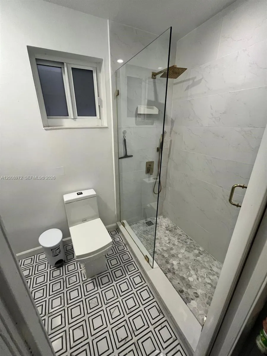 9704 NW 6th Ter # 9704, Miami FL 33172