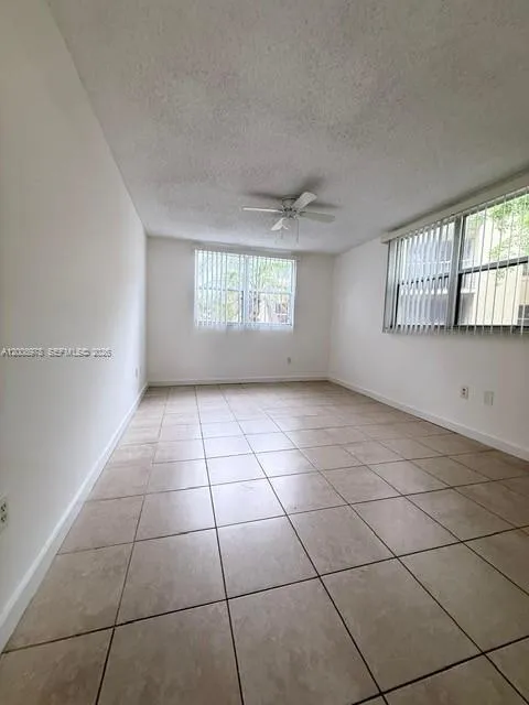 8333 Lake Dr # 407, Doral FL 33166