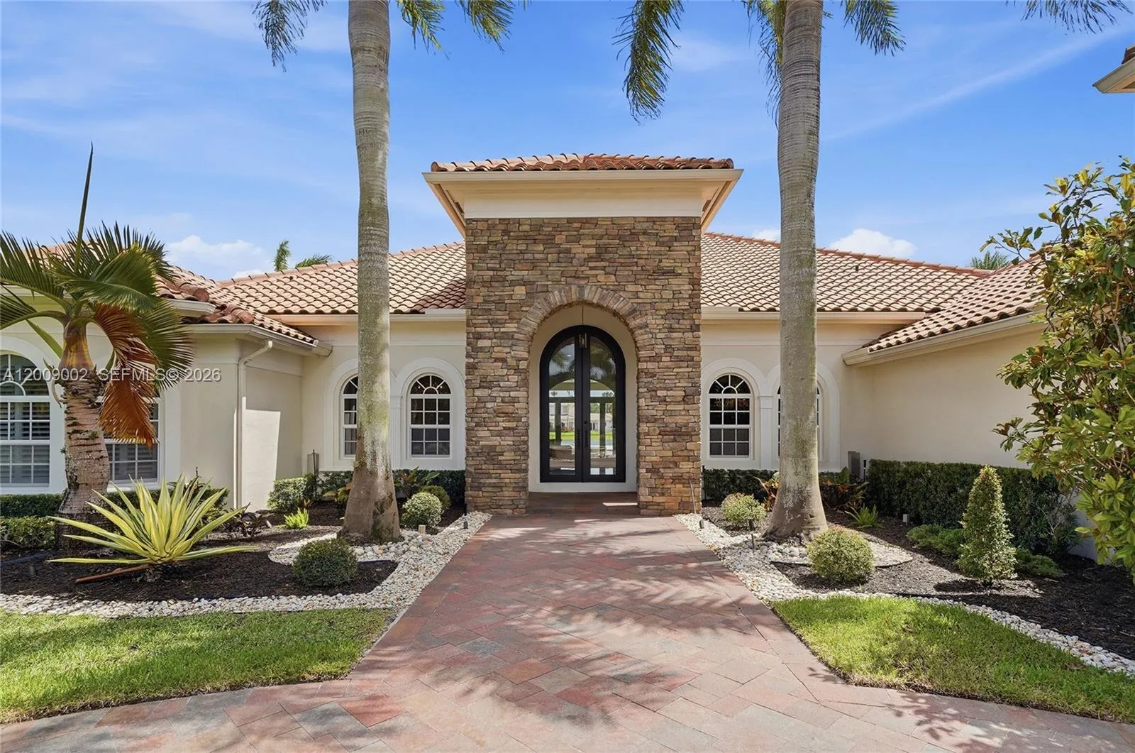 14370 Jockey Cir N, Davie FL 33330