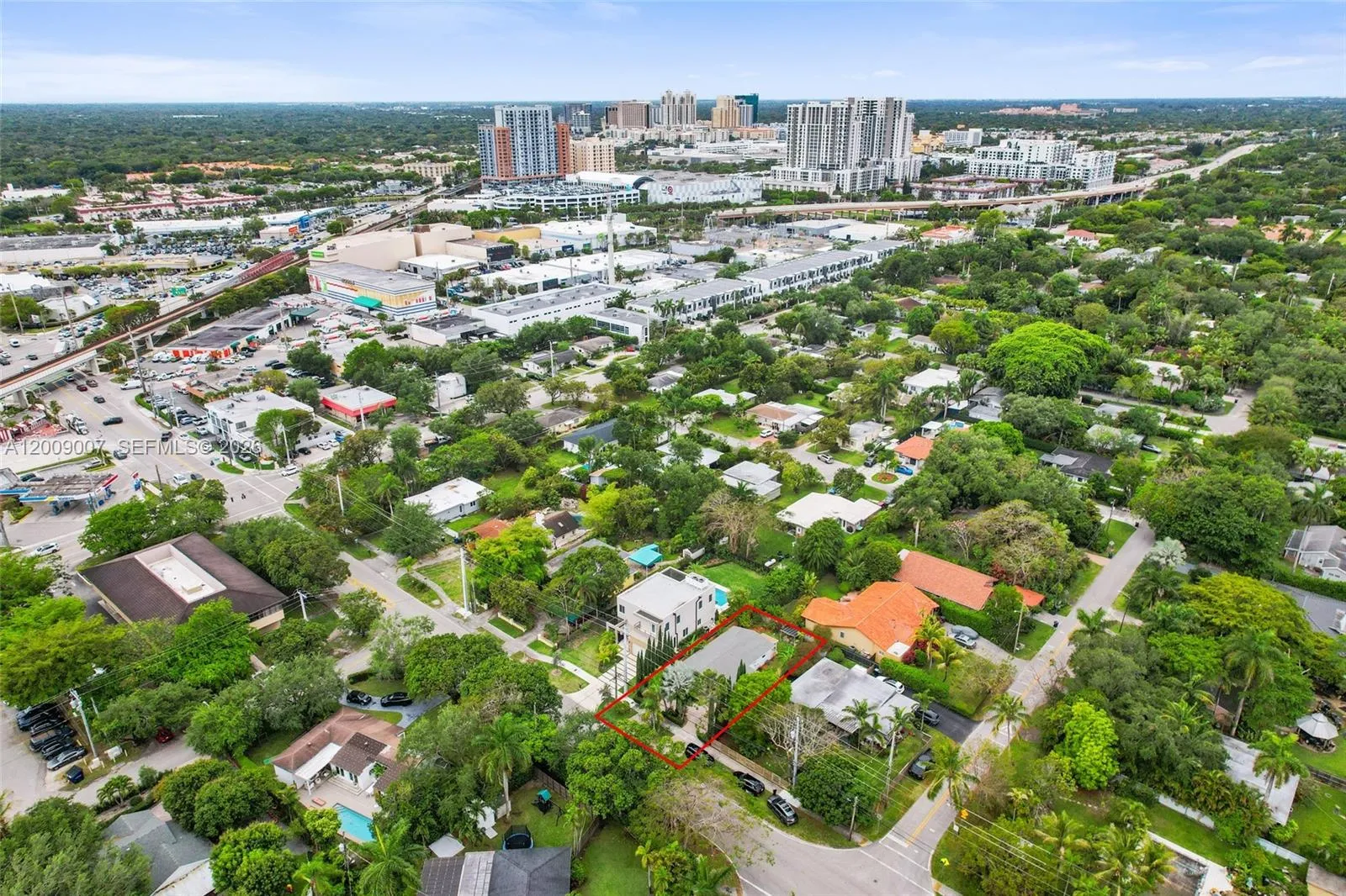 7840 SW 67th Ave, South Miami FL 33143