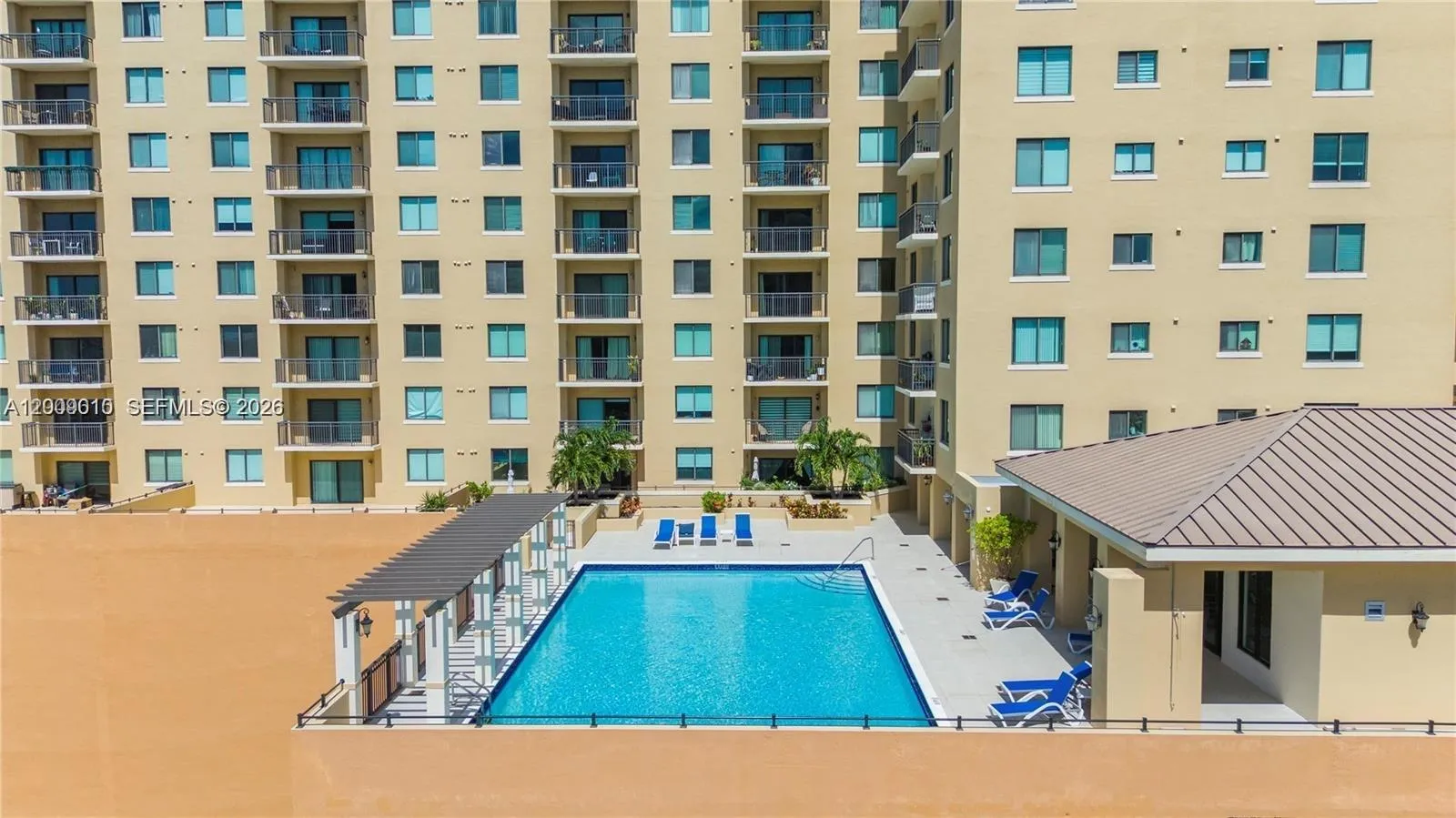 4242 NW 2nd St # 913, Miami FL 33126