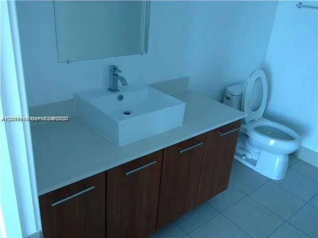 3301 NE 1 AV # H2005, Miami FL 33137