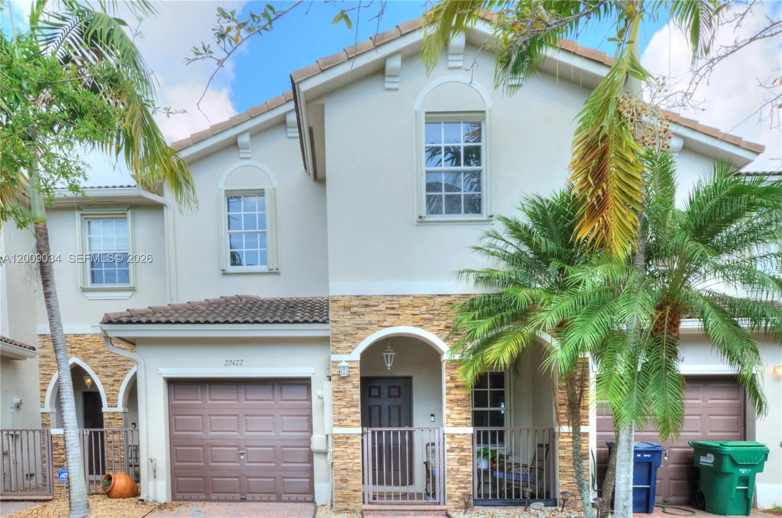 22472 SW 89th Path, Cutler Bay FL 33190
