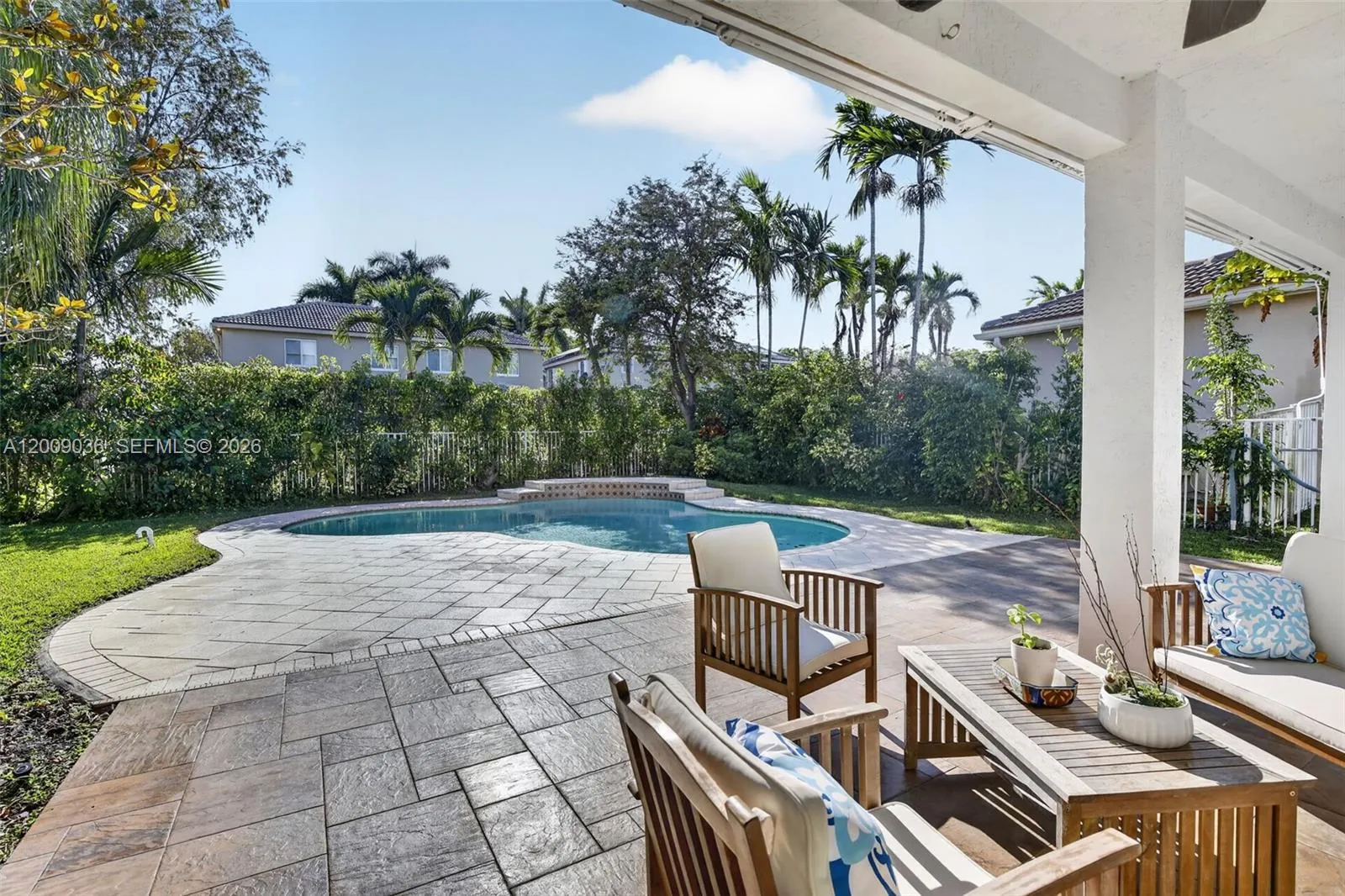 1311 Croton Ct, Weston FL 33327