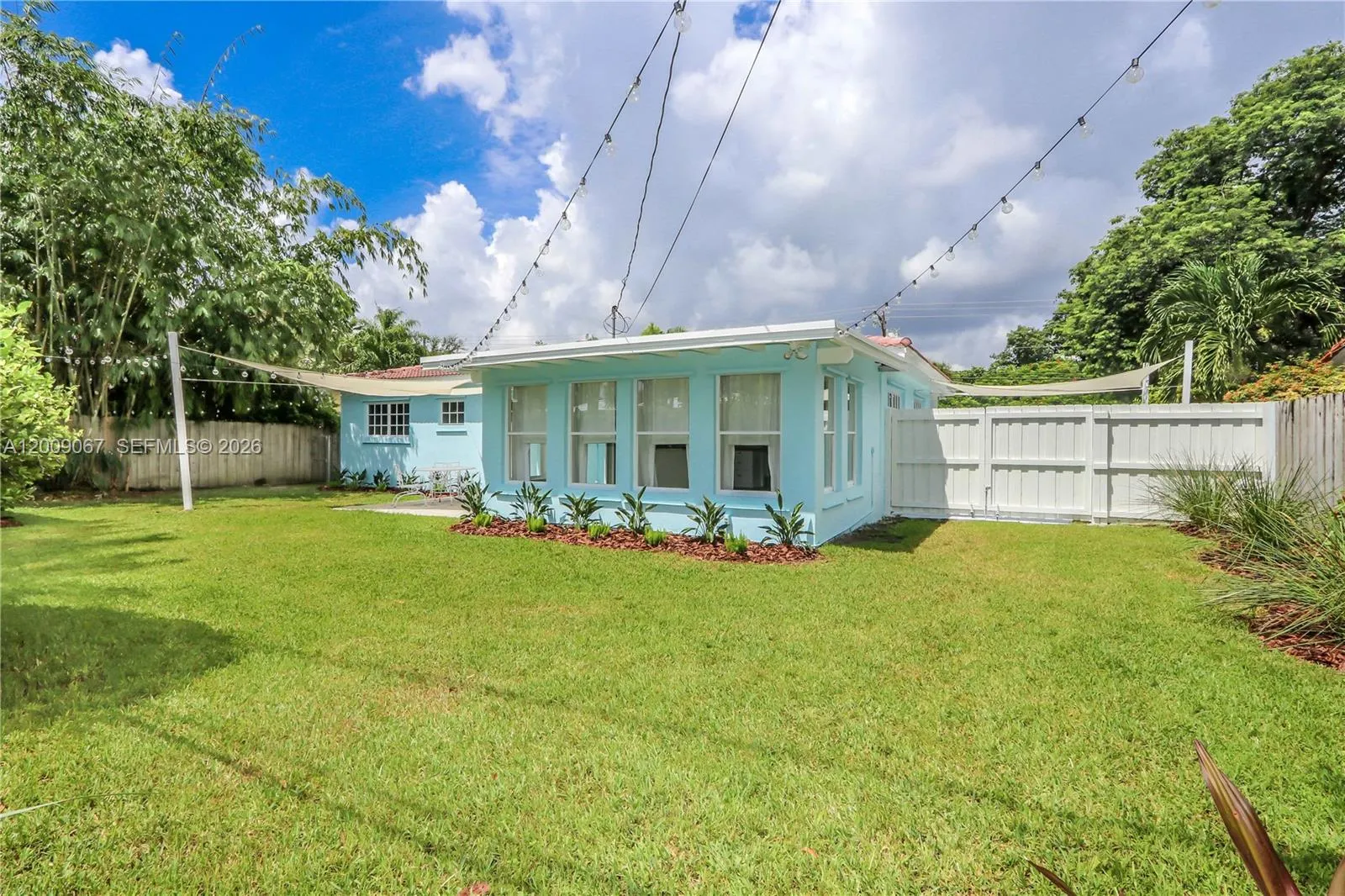 8035 SW 63rd Pl, South Miami FL 33143