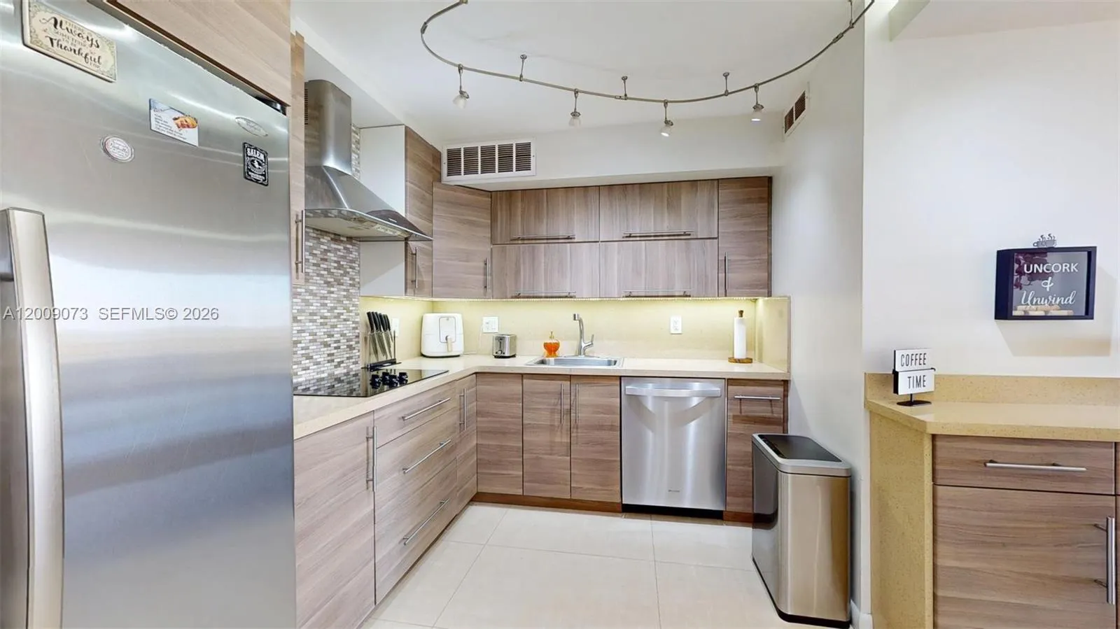 600 Three Islands Blvd # 803, Hallandale Beach FL 33009