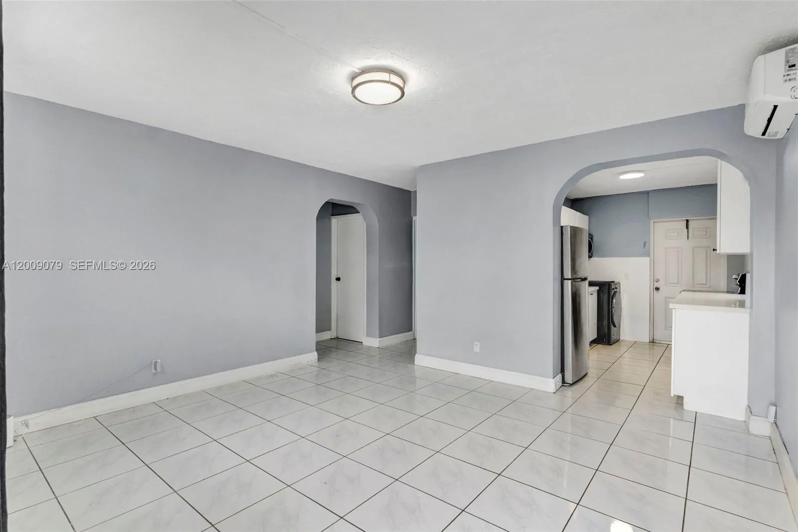 2456 NW 6th St, Pompano Beach FL 33069