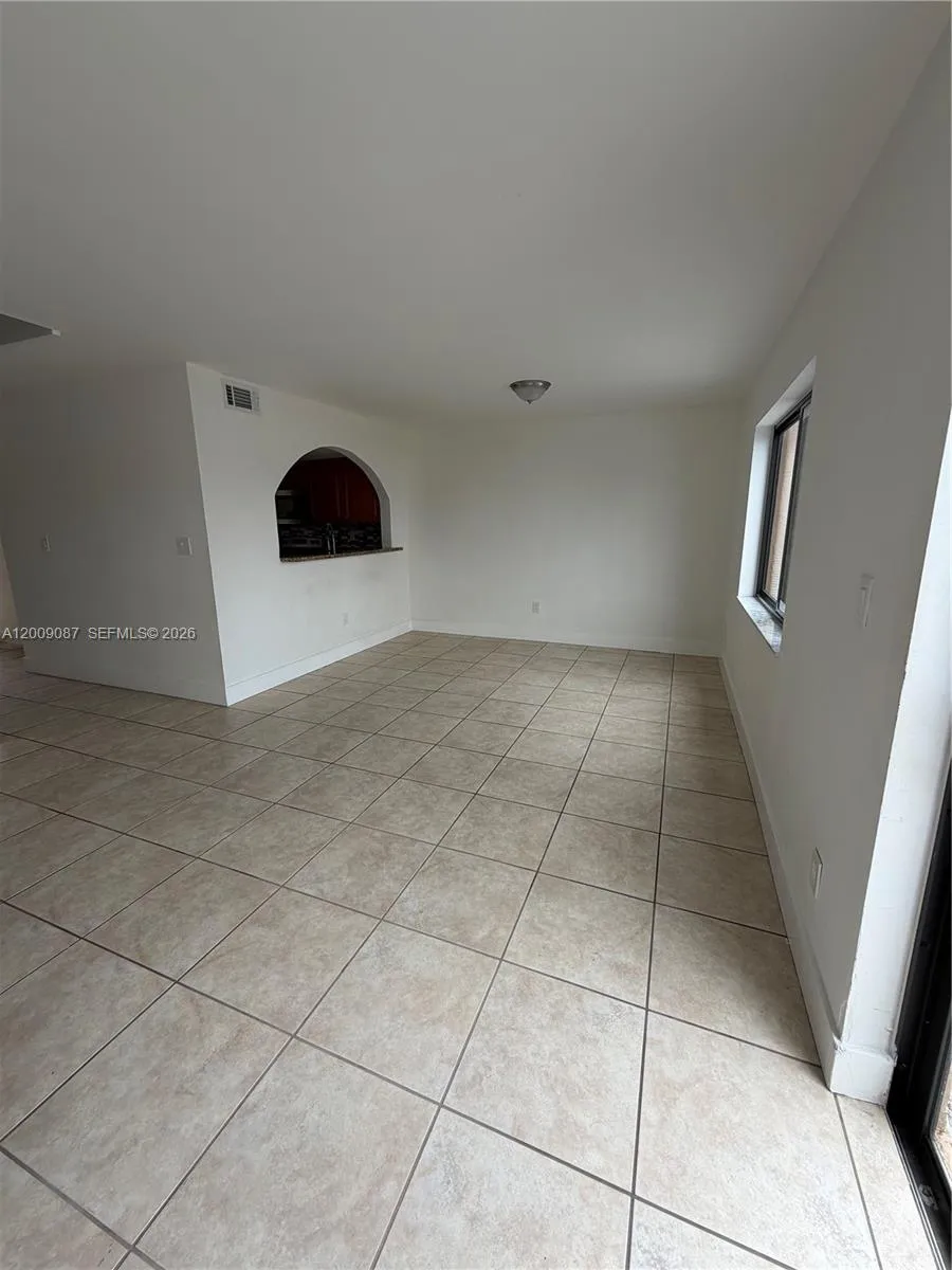857 W 41st St # 58, Hialeah FL 33012