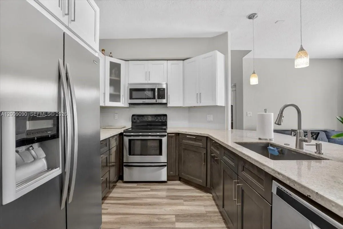 3441 SW 170th Ave, Miramar FL 33027