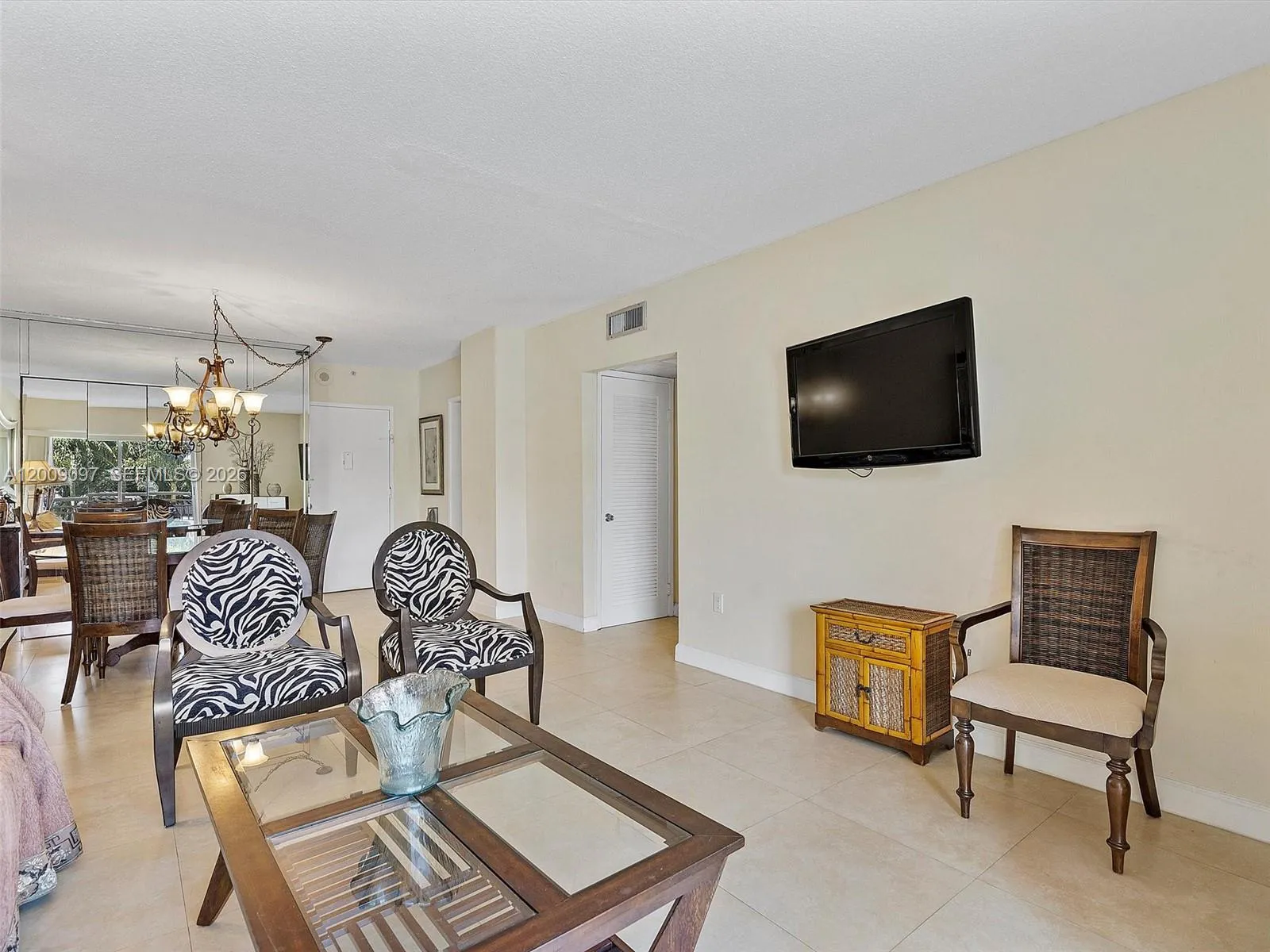 400 Kings Point Dr # 229, Sunny Isles Beach FL 33160