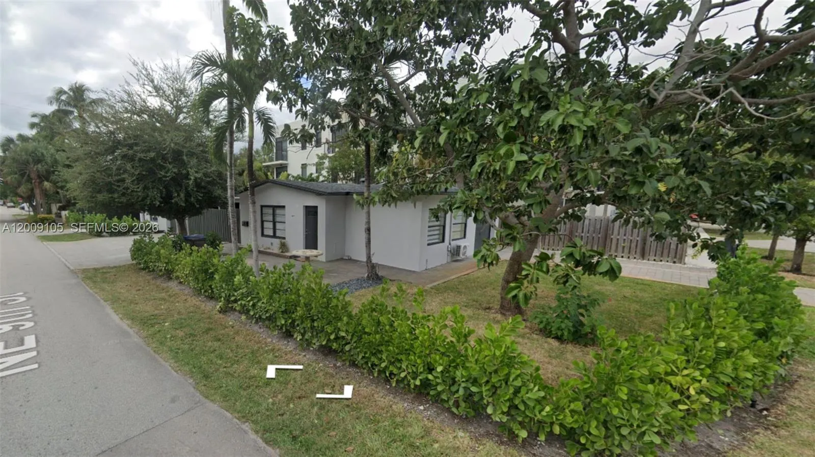 1615 NE 9TH ST, Fort Lauderdale FL 33304