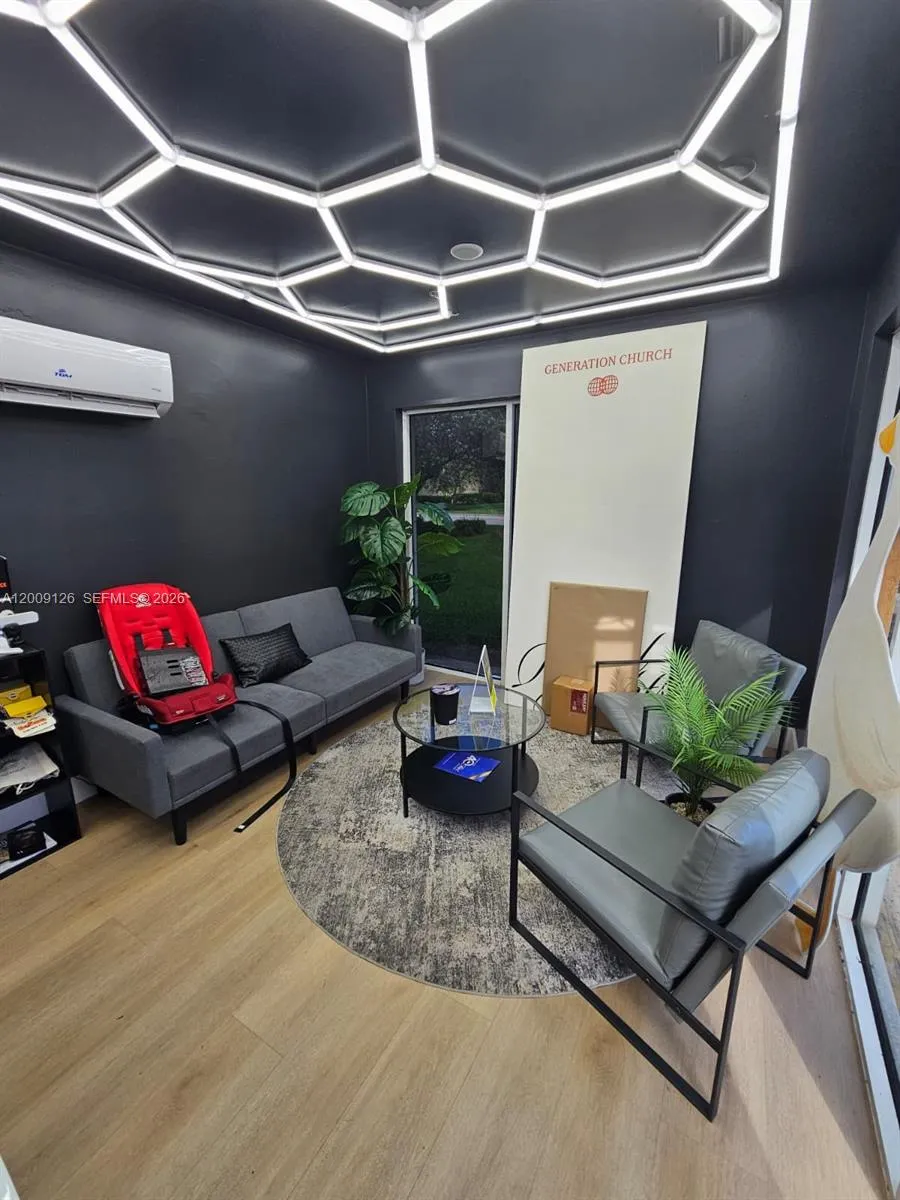 13850 SW 143rd Ct # 14, Miami FL 33186