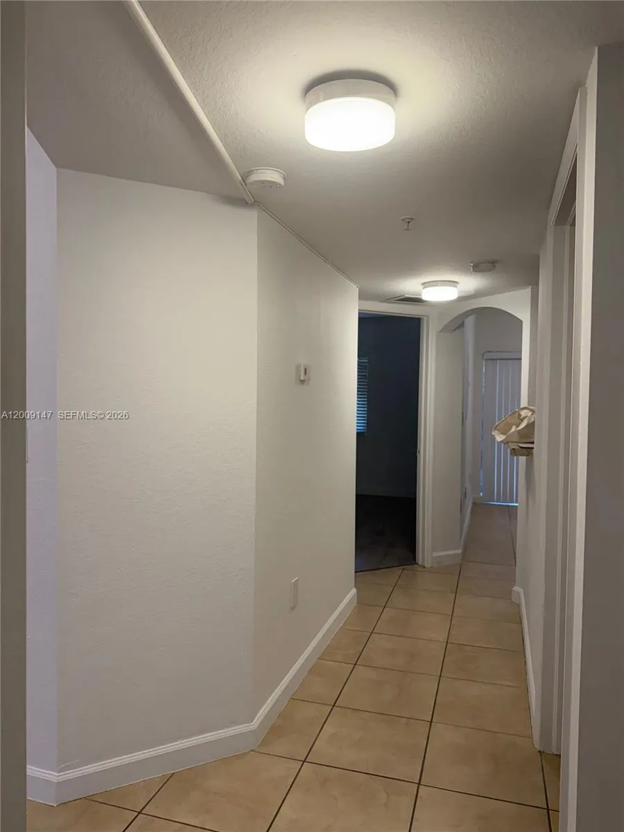 22421 SW 88th PL # 2, Cutler Bay FL 33190