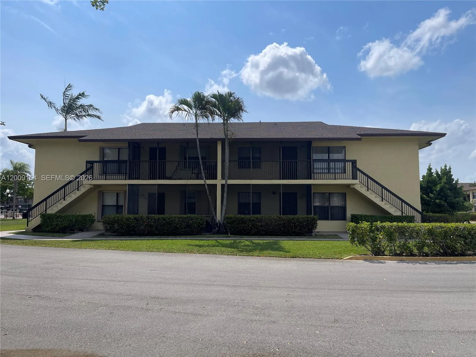 10016 Winding Lake Rd # 202, Sunrise FL 33351