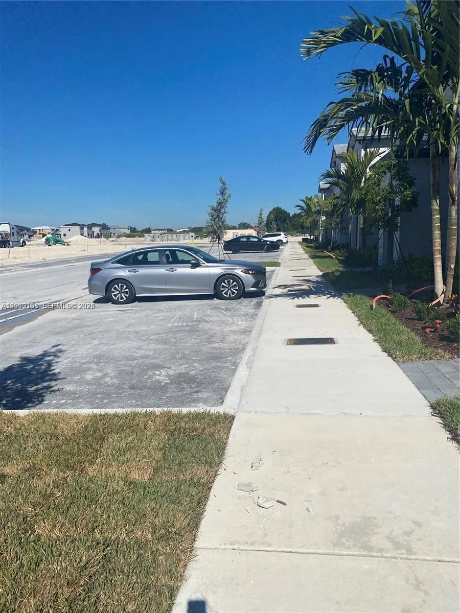 28729 SW 132nd Pl # 28729, Homestead FL 33033
