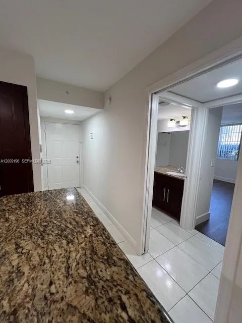 520 SW 111th Ave # 101, Pembroke Pines FL 33025