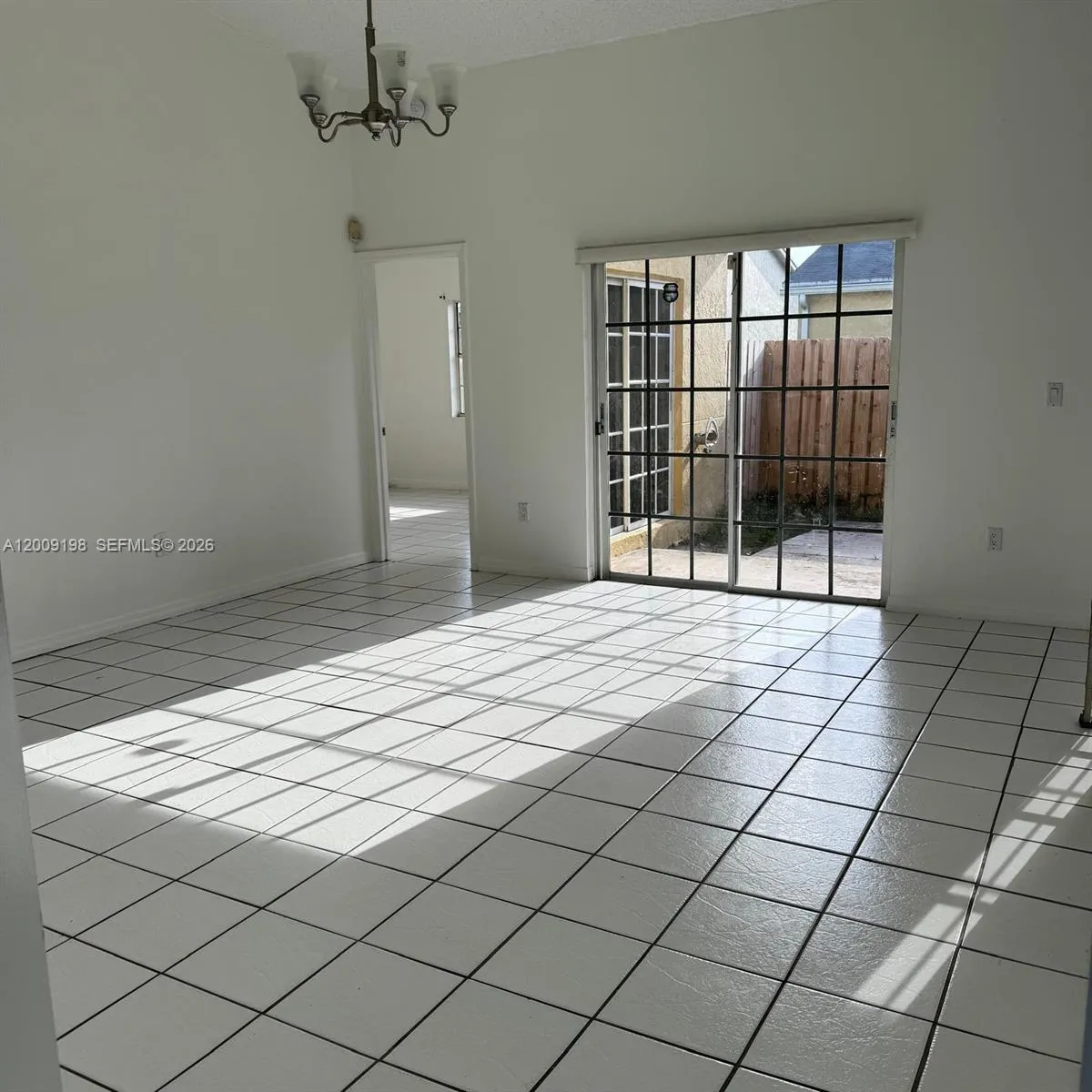 21215 NE 9th Ct # 4, Miami FL 33179