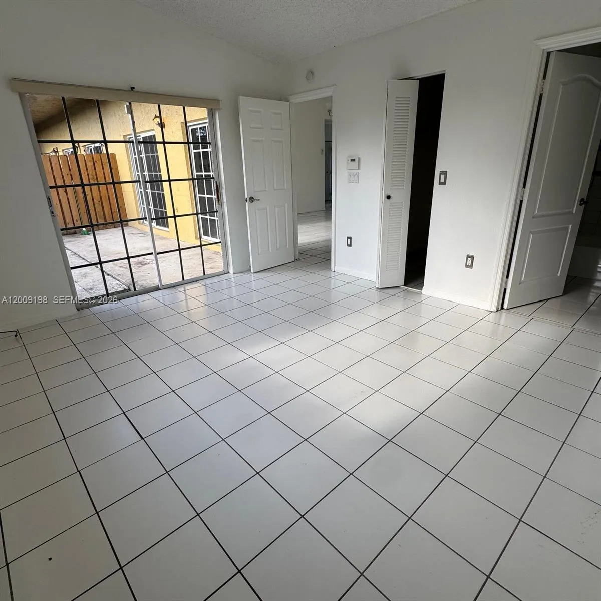 21215 NE 9th Ct # 4, Miami FL 33179