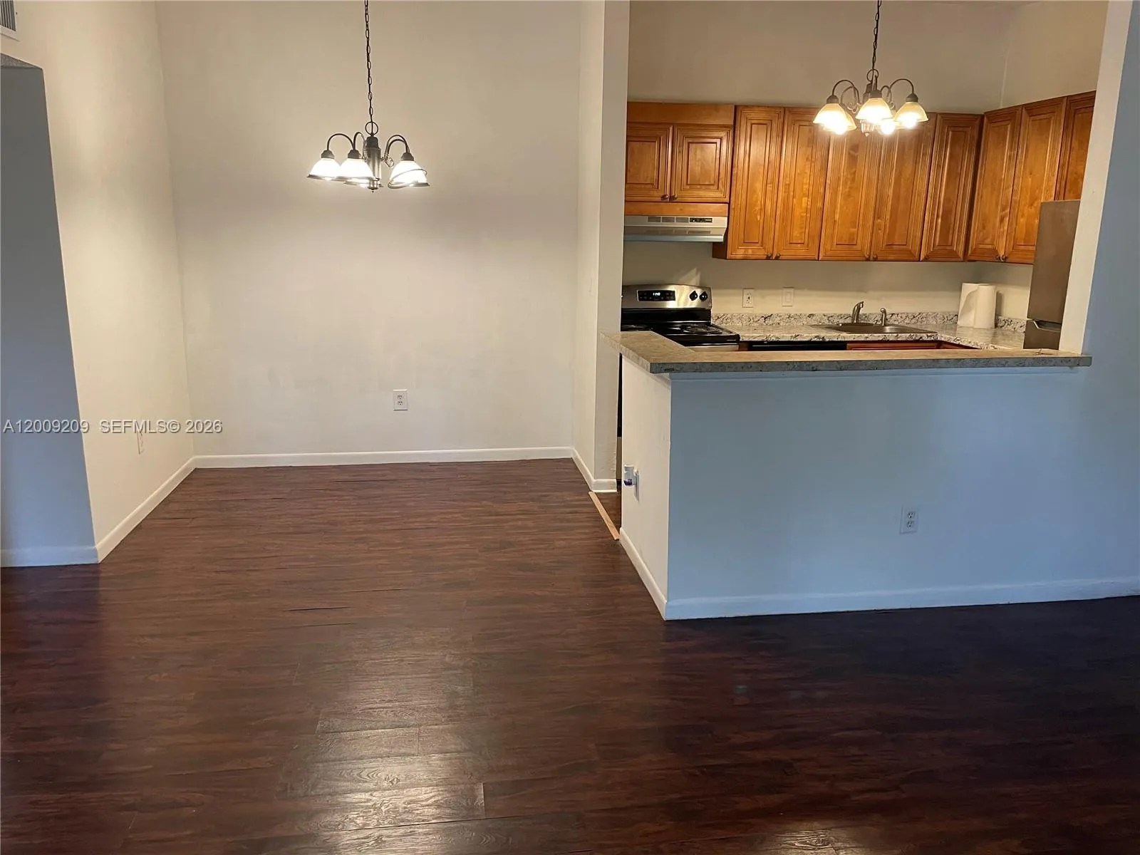 819 NE 199th St # 205, Miami FL 33179