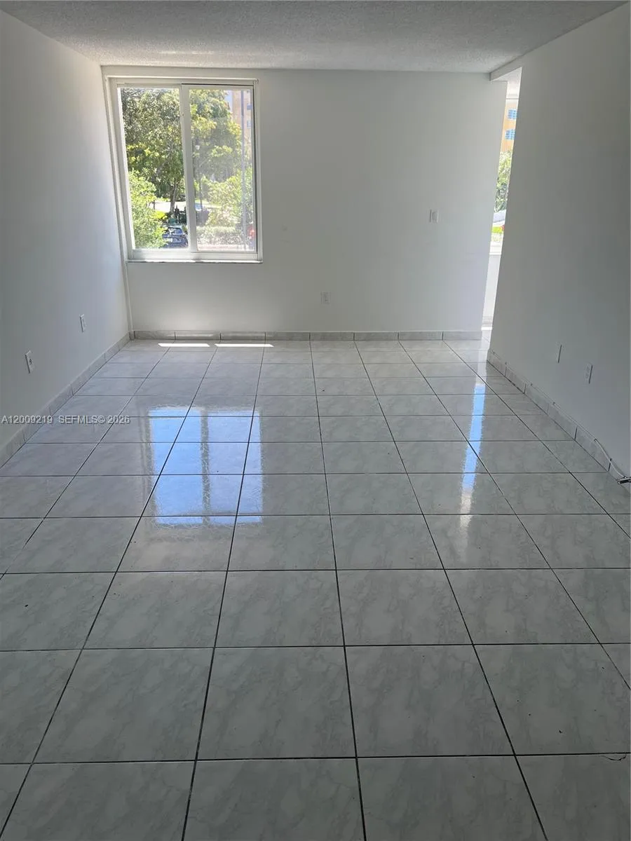 250 180th Dr # 254, Sunny Isles Beach FL 33160