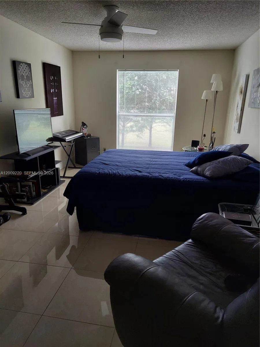 8310 Sands Point Blvd # L305, Tamarac FL 33321