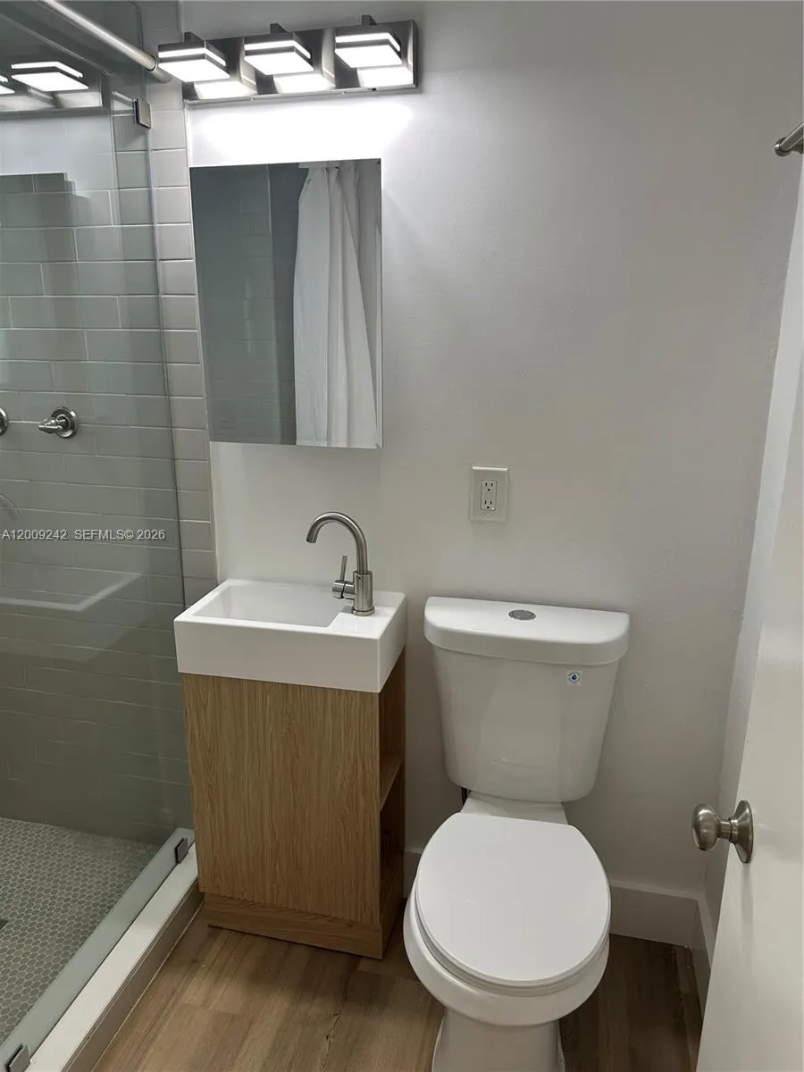 6310 SW 79th St # 1, South Miami FL 33143