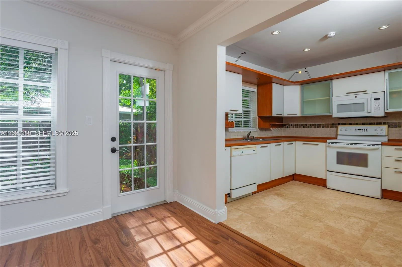 5490 SW 57 Ave # 0, Miami FL 33155