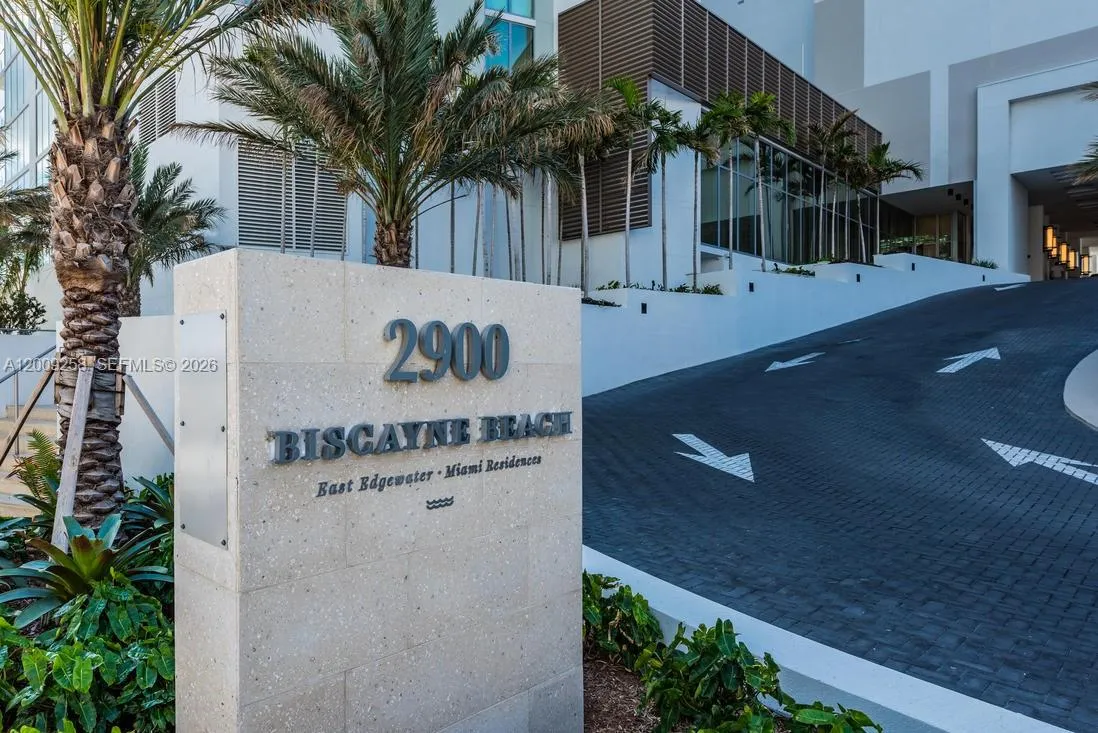 2900 NE 7 AVE # 2607, Miami FL 33137