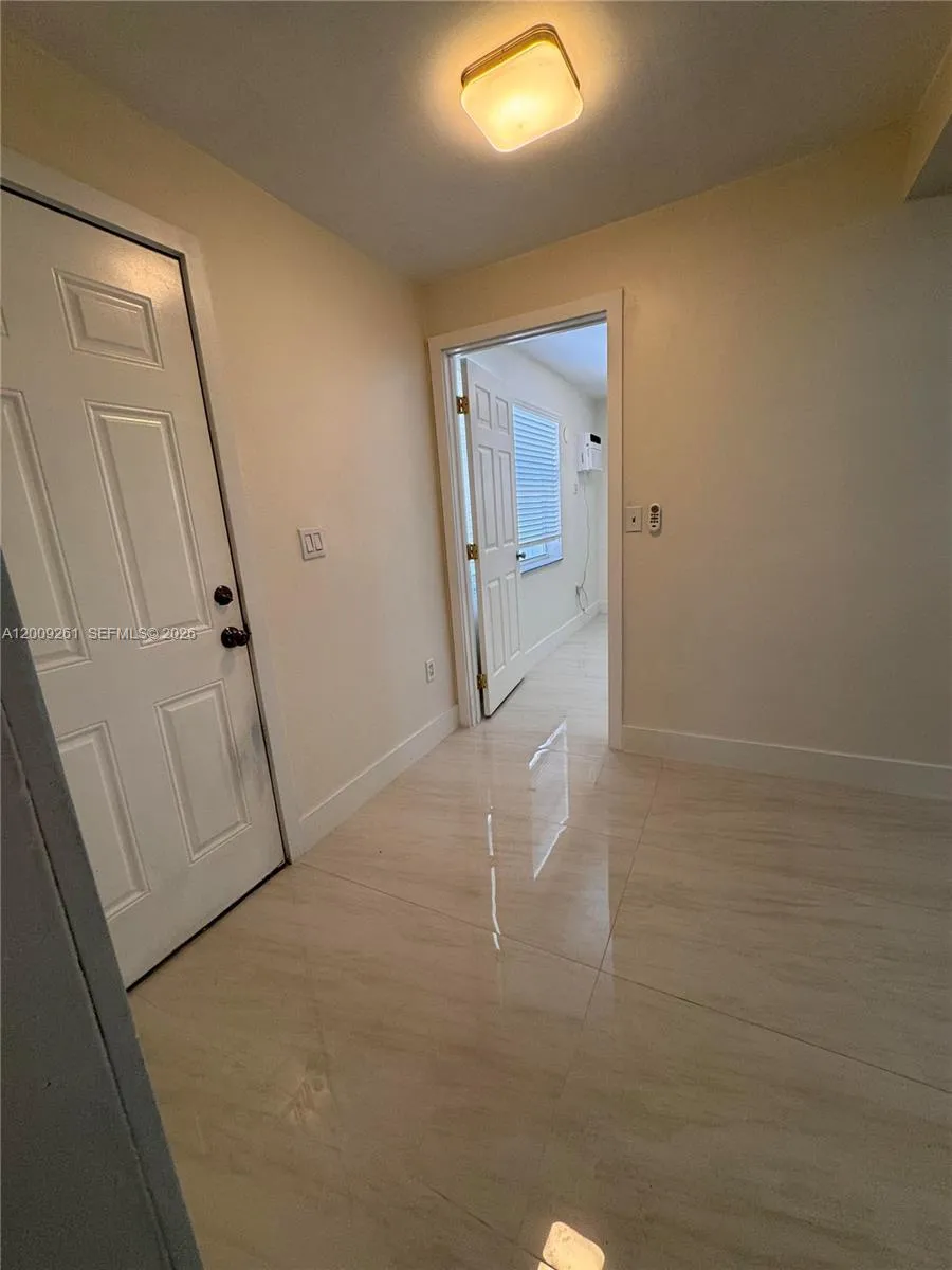 606 SW 58th Ct # 1, Miami FL 33144