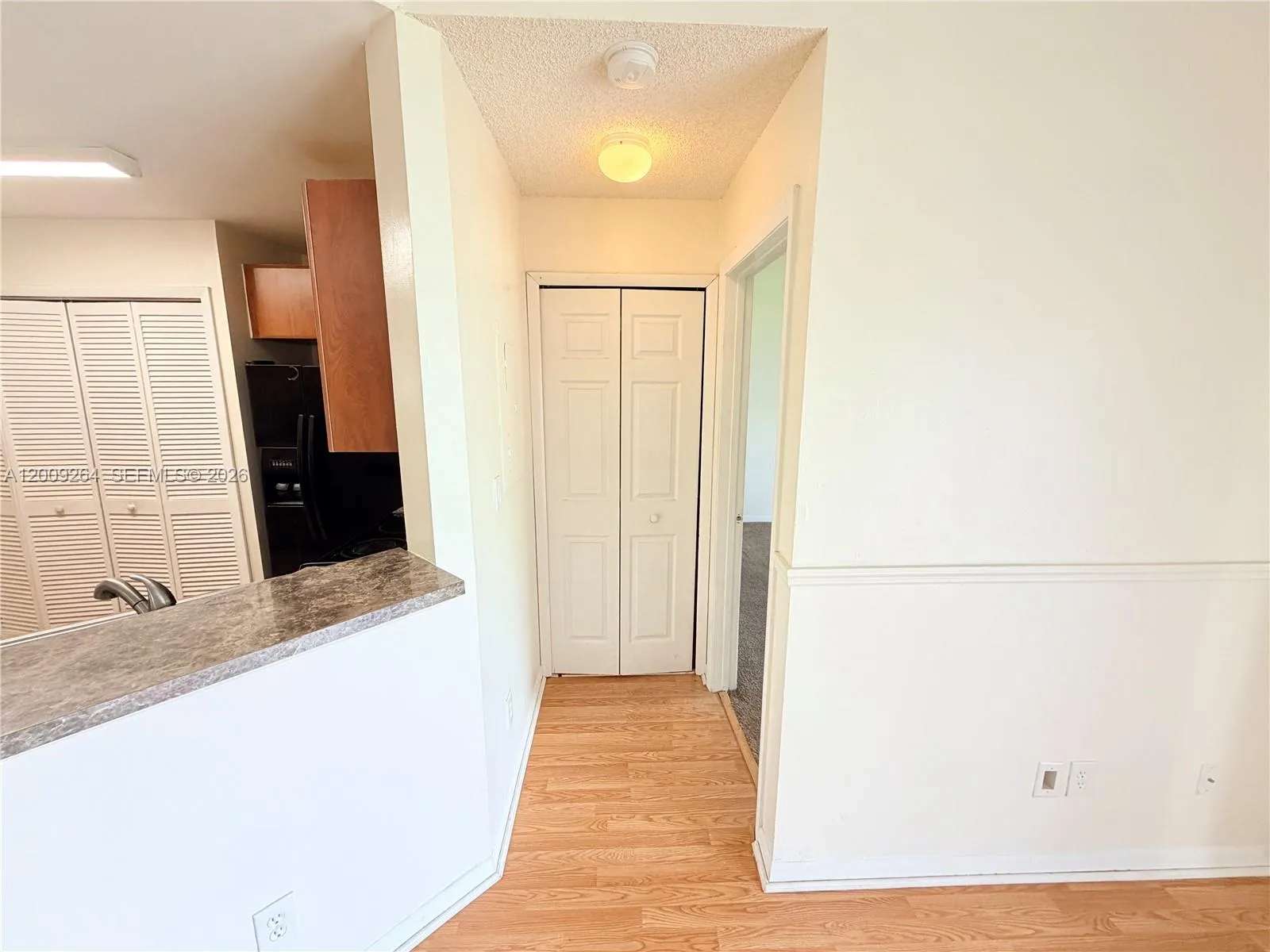 3453 NW 44th St # 201, Oakland Park FL 33309