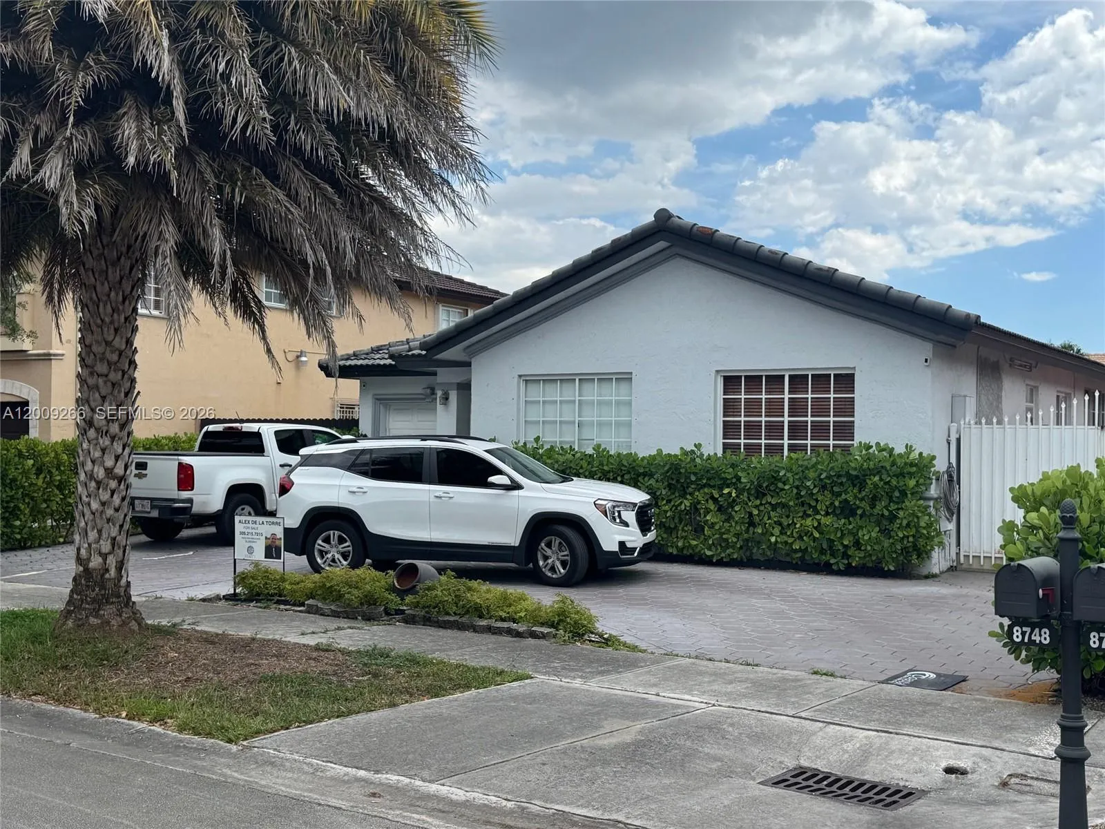 8748 NW 143rd Ter, Miami Lakes FL 33018