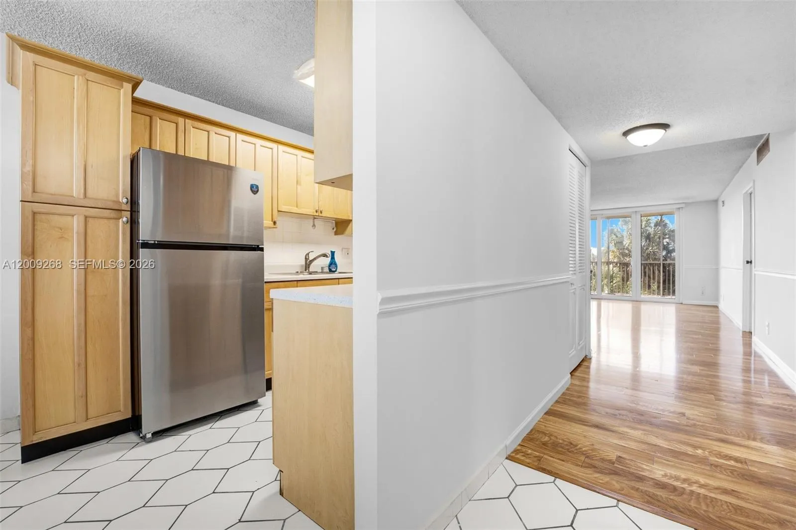 250 Jacaranda Dr # 508, Plantation FL 33324