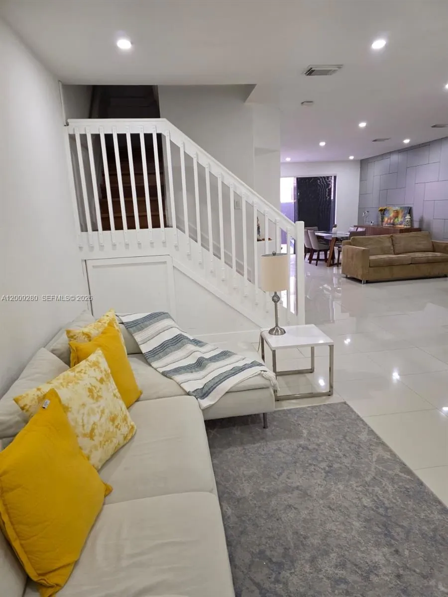 7841 NW 116th Pl # 0, Doral FL 33178