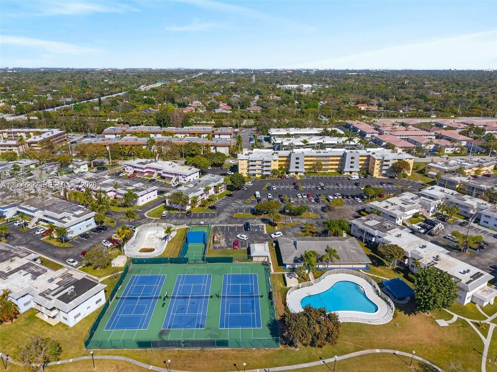 7324 SW 82nd St # B206, Miami FL 33143