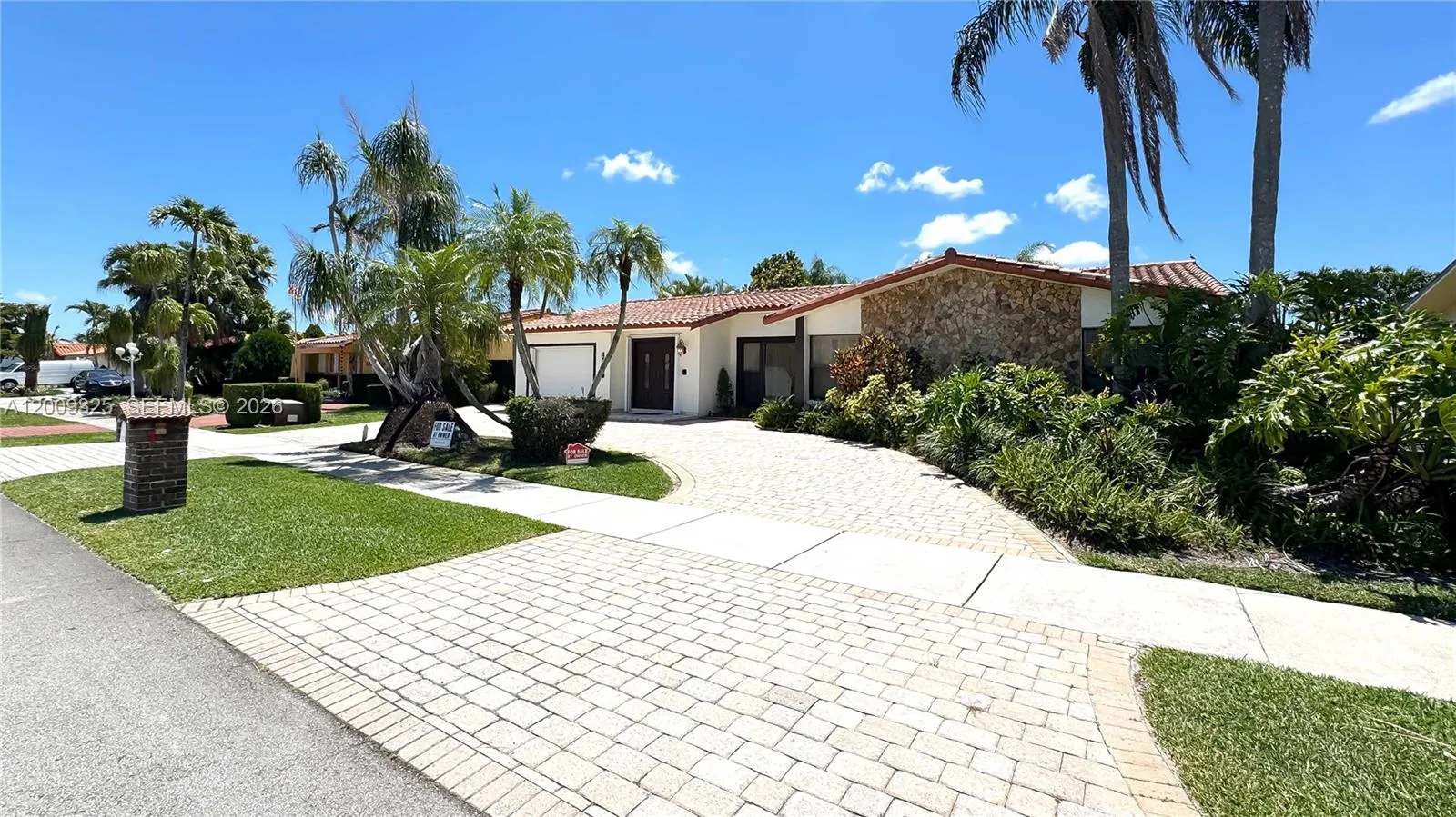 13300 SW 21st St, Miami FL 33175