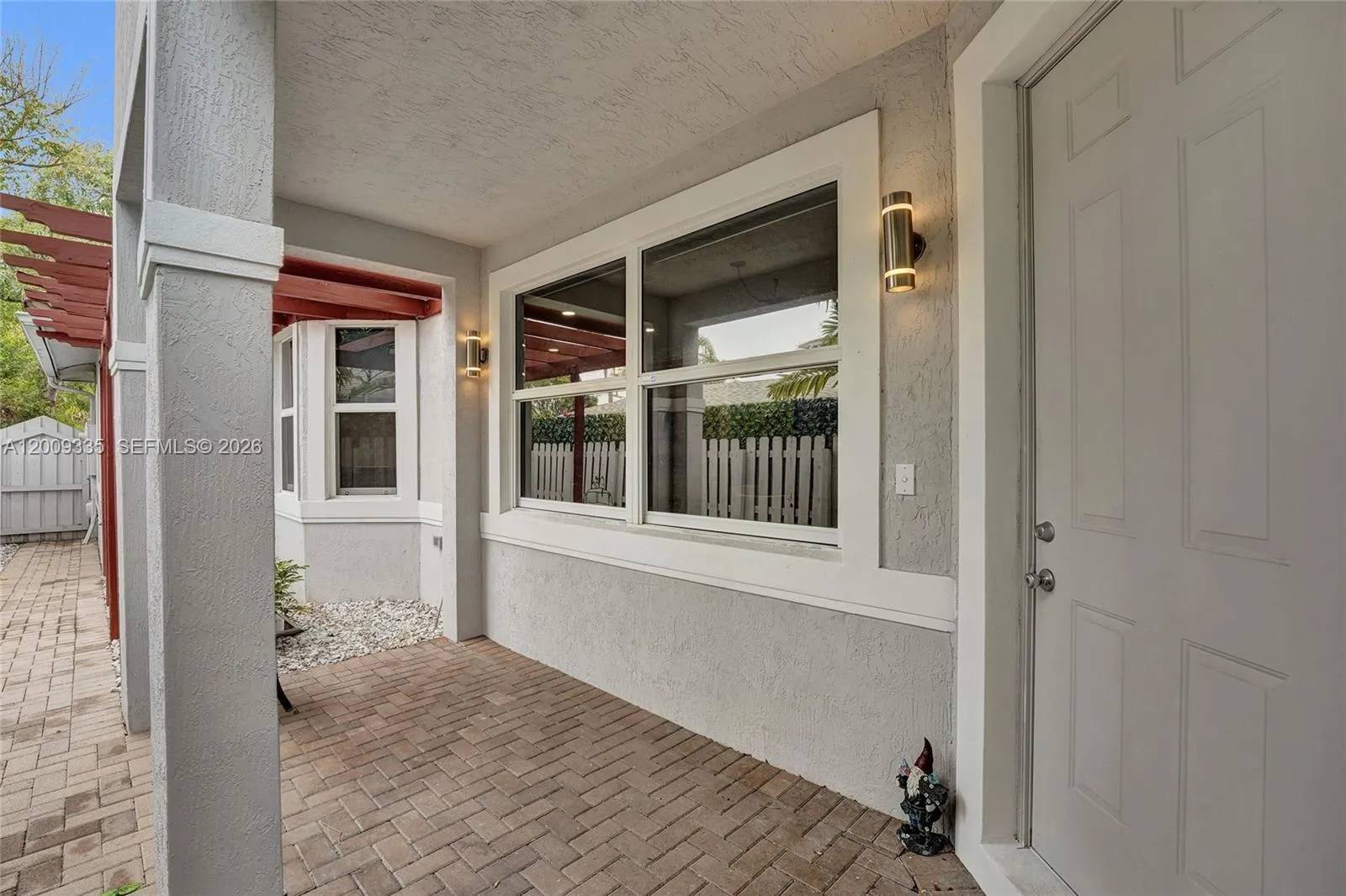1118 NE 1st Ave, Fort Lauderdale FL 33304