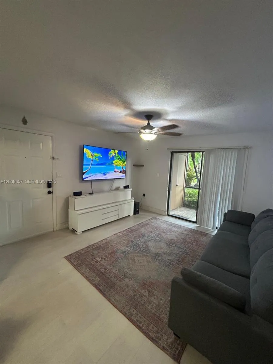 15551 SW 104th Ter # 814, Miami FL 33196