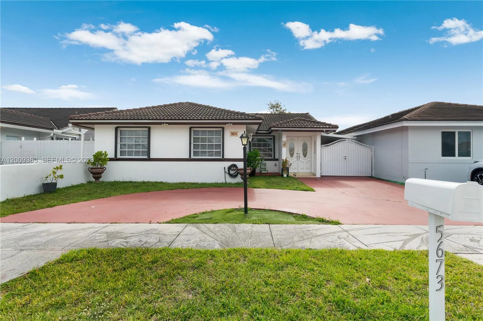5673 SW 149th Ave, Miami FL 33193