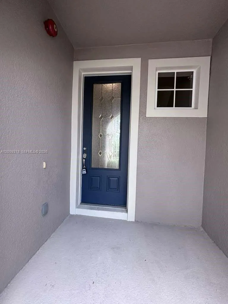 16 Canterbury Bell Dr, Other City - In The State Of Florida FL 32765