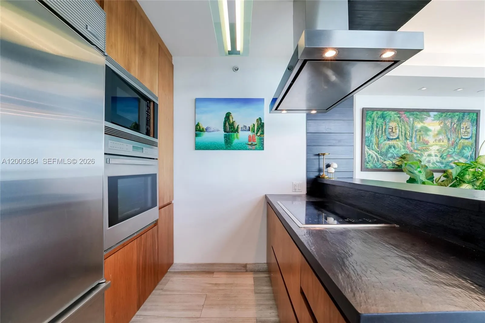 2020 N Bayshore Dr # 3902, Miami FL 33137