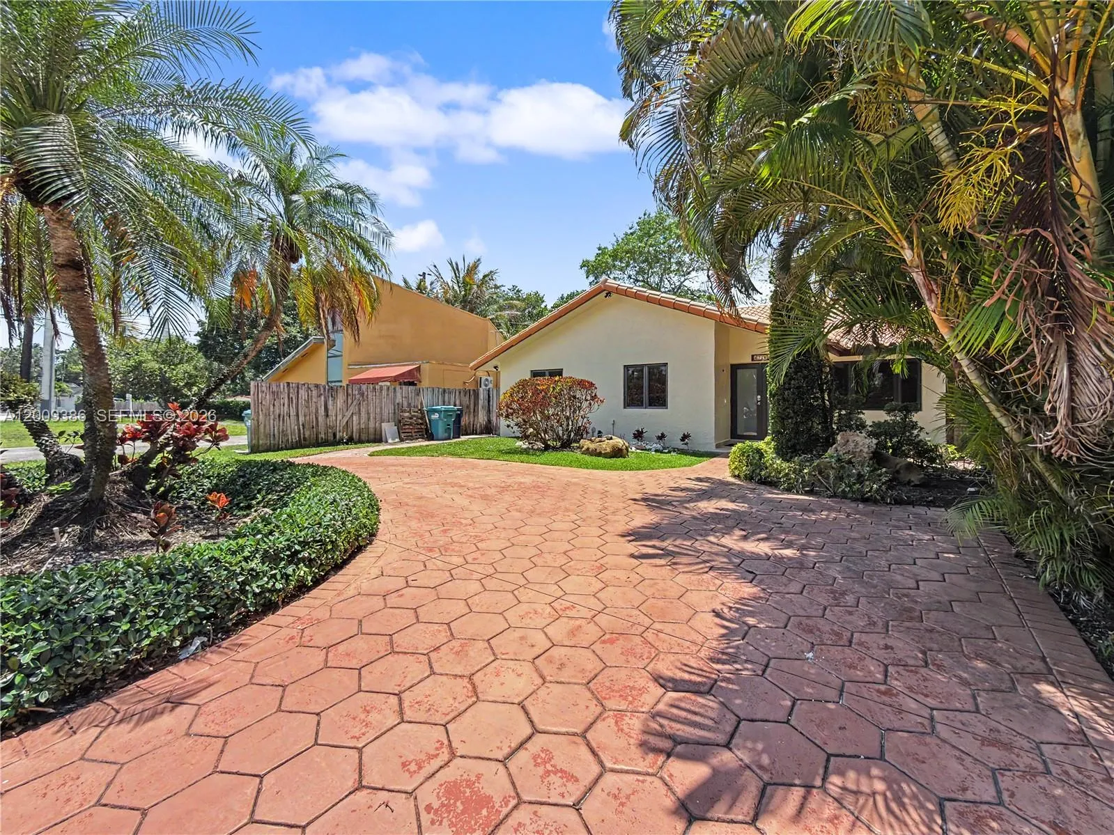 6714 N Waterway Dr # 0, Miami FL 33155