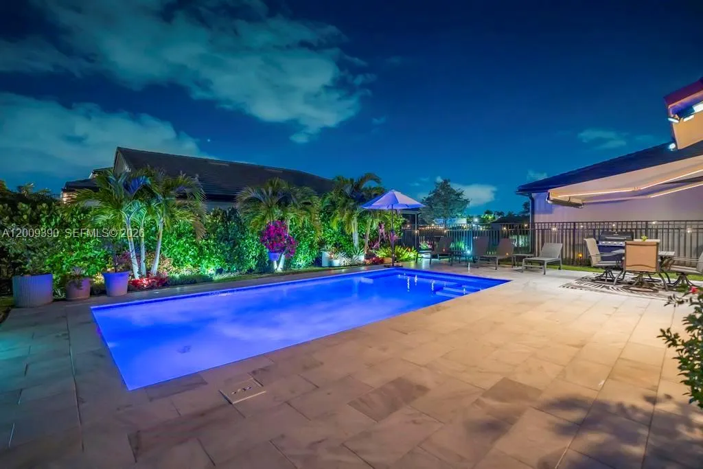 2981 Shortleaf Ave, Oakland Park FL 33311